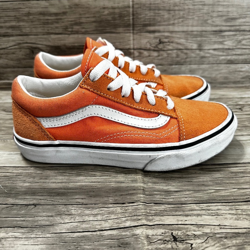 Vans Old Skool Kids Peach Low To Skate Sneaker Lace Up Shoe Youth Size 1
